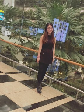 「H&M（エイチ・アンド・エム）のアイテム（ブーティ、ブラック系）」を使った、Cindy Zhang さん（レディース・170cm）の春コーディネート