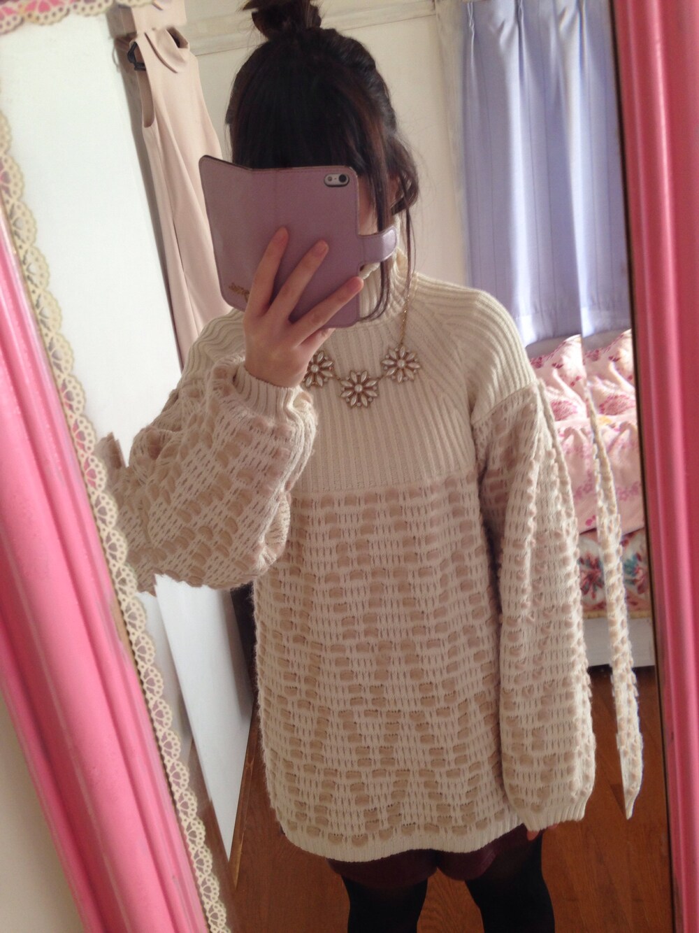 「dazzlinのアイテム（ニット/セーター、ホワイト系）」を使った、めぽちフィールドさん（レディース・151cm）の冬コーディネートの1枚目の写真