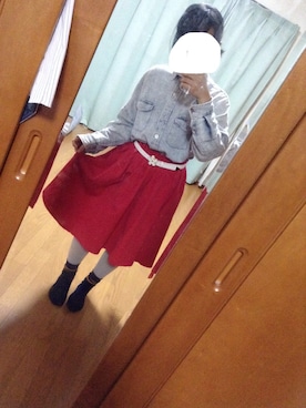 「赤スカート」｜みなみさん（レディース・149cm・10代）の秋コーディネート