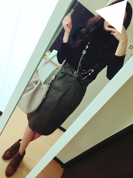 「ひざ丈スカート」｜「アイテム（アクセサリー）」を使った、？さん（レディース・160cm）の春コーディネート
