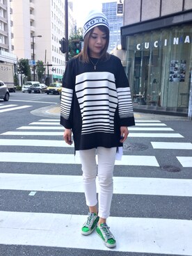 「グリッター」｜「アイテム（ニットキャップ/ビーニー）」を使った、nanae  sakataさん（レディース・153cm）の春コーディネート