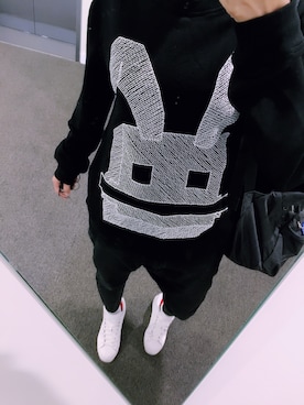 「McQ（マックキュー）のアイテム」を使った、星野靜夜さん（レディース・160cm）の秋コーディネート