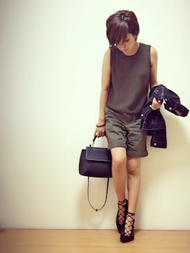 「ノースリーブニット」｜「アイテム（デニムジャケット）」を使った、tamiさん（レディース・159cm）の夏コーディネート