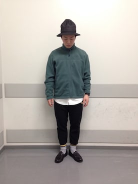 「PARADOX（パラドックス）のアイテム（スラックス）」を使った、ishida kenjiさん（メンズ・167cm）の冬コーディネート
