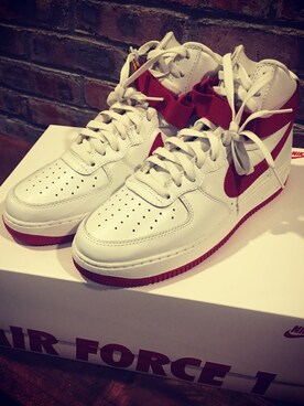 SamLeeさんのコーディネート