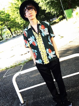 「COMME CA DU MODE（コムサデモード）のアイテム（スラックス）」を使った、kyoyaさん（メンズ・170cm）の夏コーディネート