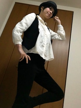 「UNIQLO（ユニクロ）のアイテム（その他パンツ、ブラック系）」を使った、ゆりゆりゅうさん（レディース・167cm）の春コーディネート