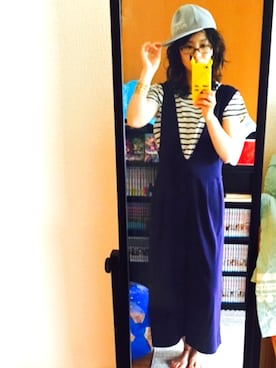「GU（ジーユー）のアイテム（サロペット/オーバーオール、ブルー系）」を使った、ゆりゆりゅうさん（レディース・167cm）の夏コーディネート
