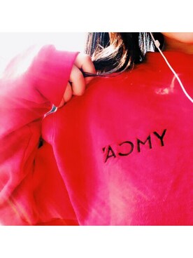 「古着のアイテム（スウェット、レッド系）」を使った、amitasoさん（レディース・151cm）の春コーディネート