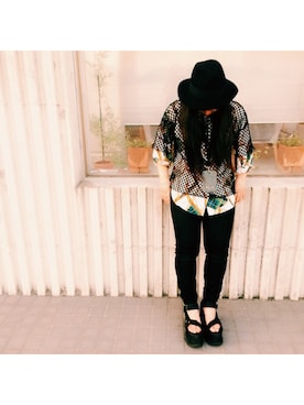 「UNIQLO（ユニクロ）の黒スキニー（その他パンツ、ブラック系）」を使った、amitasoさん（レディース・151cm）の春コーディネート