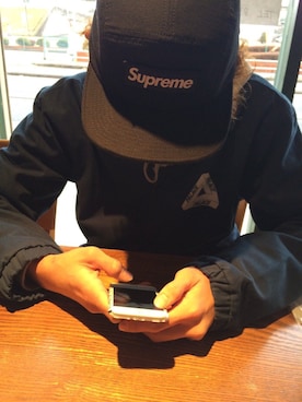 「palace」｜「アイテム（その他アウター）」を使った、syunさん（メンズ・180cm）の冬コーディネート