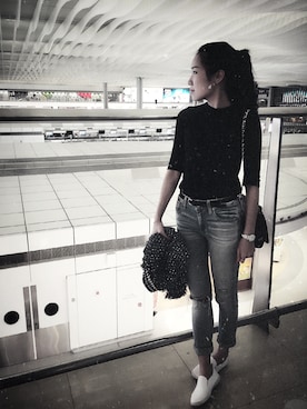 「アイテム（デニムパンツ、シルバー系）」を使った、梁家腐女さん（レディース・155cm）の夏コーディネート