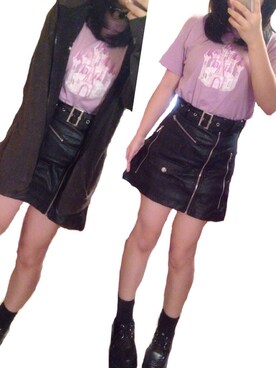 「HELL CAT PUNKS（ヘルキャットパンクス）のアイテム（トップス）」を使った、Amiさん（レディース・147cm）の秋コーディネート