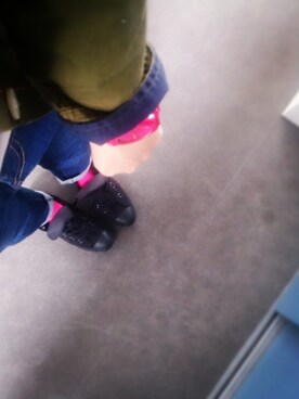 「アイテム（アナログ腕時計、ピンク系）」を使った、まめたくさん（レディース・157cm）の春コーディネート