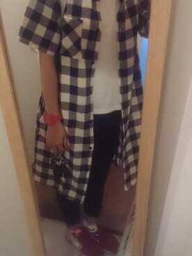 「アイテム（アナログ腕時計、ピンク系）」を使った、まめたくさん（レディース・157cm）の夏コーディネート