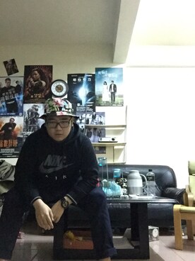 「SQUAD（スクアッド）のアイテム（帽子）」を使った、JayBuさん（メンズ・172cm）の夏コーディネート