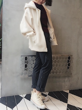 「ストライプパンツ」｜「アイテム（マウンテンパーカー）」を使った、ARiK☺︎さん（レディース・156cm）の秋コーディネート