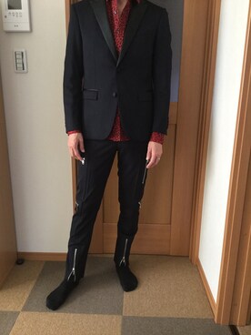 「BLACK LABEL CRESTBRIDGE（ブラックレーベル・クレストブリッジ）のアイテム（Tailored jacket、ブラック系）」を使った、rowrewさん（メンズ・178cm）の秋コーディネート