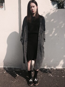 「Marc by Marc Jacobs（マークバイマークジェイコブス）のアイテム（イヤリング）」を使った、Puilam JRさん（レディース・160cm）の冬コーディネート