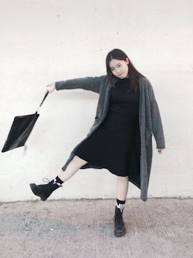 「Marc by Marc Jacobs（マークバイマークジェイコブス）のアイテム（イヤリング）」を使った、Puilam JRさん（レディース・160cm）の冬コーディネート