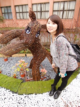 「ZARA（ザラ）のアイテム（その他パンツ、ブラック系）」を使った、陳彥榕さん（レディース・162cm）の冬コーディネート