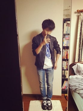「coreのアイテム（ブルゾン）」を使った、KotarOさん（メンズ・173cm）の秋コーディネート