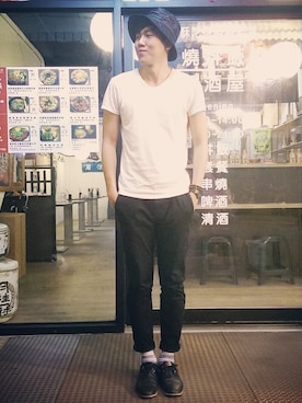 「PULL&BEAR（プルアンドベア）のアイテム（レッグウェア）」を使った、Rone Hoさん（メンズ・180cm）の夏コーディネート