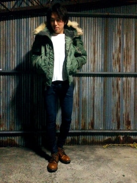 「寒い」｜「アイテム（ミリタリージャケット）」を使った、gorillaさん（メンズ・175cm）の春コーディネート