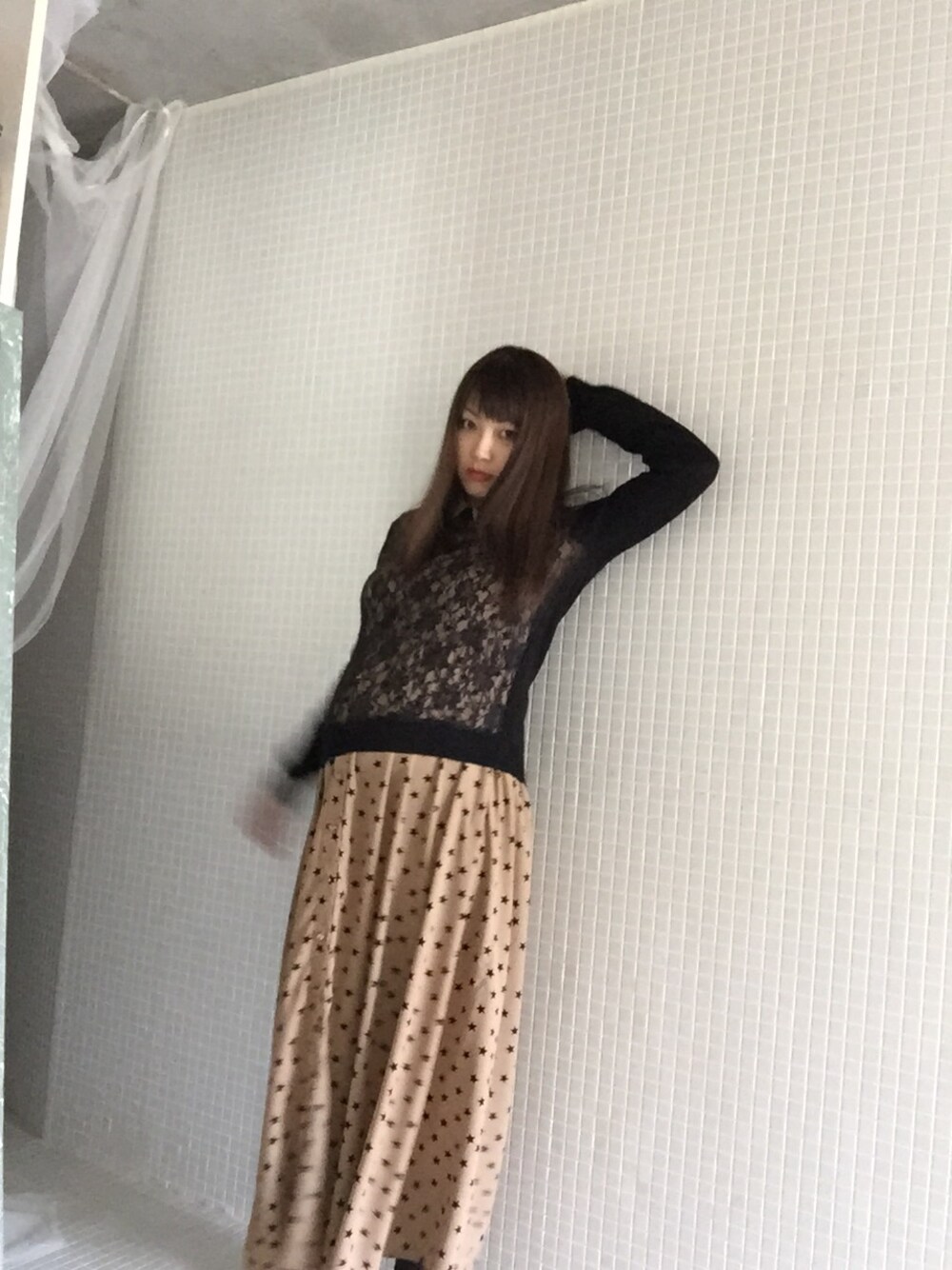 「マタニティ、マタニティー、ディズニー、ディズニーコーデ、デートスタイル（WOMEN）」｜「FOREVER 21の全面はスケスケなので、下の柄も見えるし重ね着しても重くならなくて結構使ってます！（ニット/セーター、ブラック系）」を使った、ricocoさん（レディース・161cm）の秋コーディネートの1枚目の写真