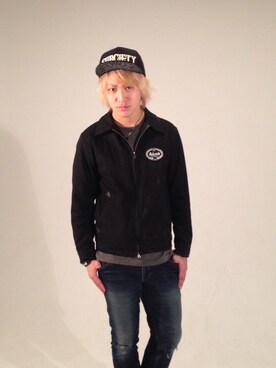 「Subciety（サブサエティ）のアイテム（その他アウター）」を使った、ゆーせー☻さん（メンズ・182cm）の冬コーディネート