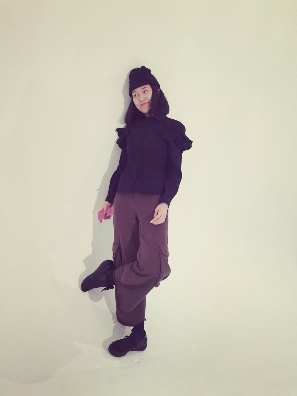 「American Apparel、Y-3、yohjiyamamoto、valentino、RED VALENTINO、Alexander McQueen、McQ、model」｜「American Apparelのアイテム（ニットキャップ/ビーニー、ブラック系）」を使った、weiさん（レディース・168cm）の冬コーディネートの1枚目の写真