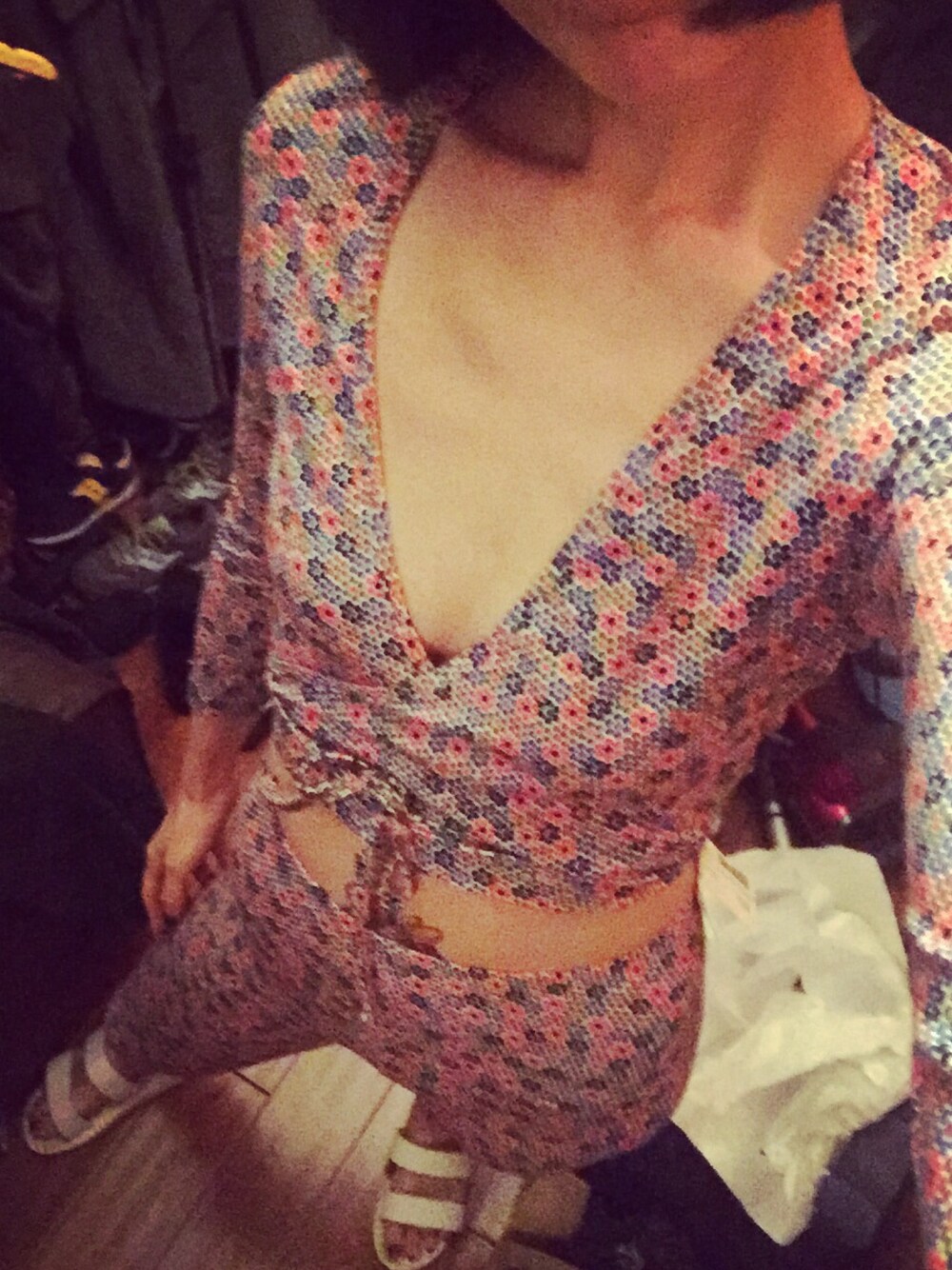 「American Apparel、HOME」｜「American Apparelのアイテム（Tシャツ/カットソー、その他）」を使った、weiさん（レディース・168cm）の冬コーディネートの1枚目の写真