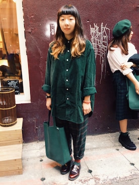 「SiLiBAG（シリバッグ）のアイテム」を使った、李雨霈さん（レディース・163cm）の春コーディネート