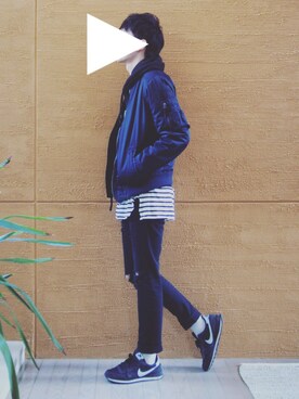 「Abercrombie&Fitch（アバークロンビーアンドフィッチ）のアイテム（ミリタリージャケット）」を使った、dさん（メンズ・185cm）の冬コーディネート