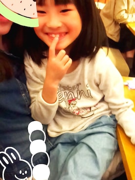 「SISTER JENNI（SISTER JENNI）のアイテム（スウェット、ホワイト系）」を使った、k♡uuuさん（キッズ・130cm）の春コーディネート