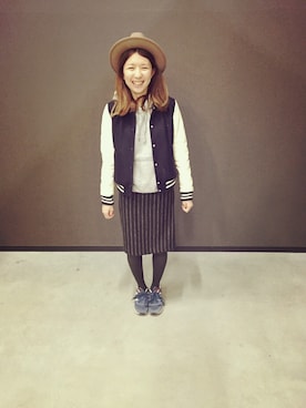 「URBAN RESEARCH（アーバンリサーチ）のアイテム（スタジャン）」を使った、れっちゃんさん（レディース・162cm）の冬コーディネート