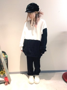「アイテム（スウェット）」を使った、HANAさん（レディース・155cm）の秋コーディネート