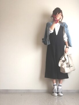「GU（ジーユー）のアイテム（つなぎ/オールインワン）」を使った、minminmaaaさん（レディース・168cm）の春コーディネート