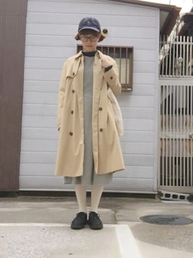 「白タイツ」｜「アイテム（トレンチコート）」を使った、え な かさん（レディース・160cm）の秋コーディネート