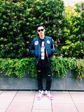 「Alpha Industries（アルファインダストリーズ）のアイテム（ナイロンジャケット）」を使った、AshWangさん（メンズ・175cm）の春コーディネート