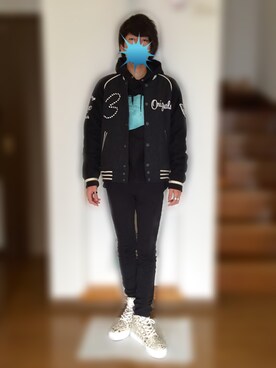 「定番」｜「アイテム（スタジャン）」を使った、アザミさん（メンズ・175cm）の冬コーディネート