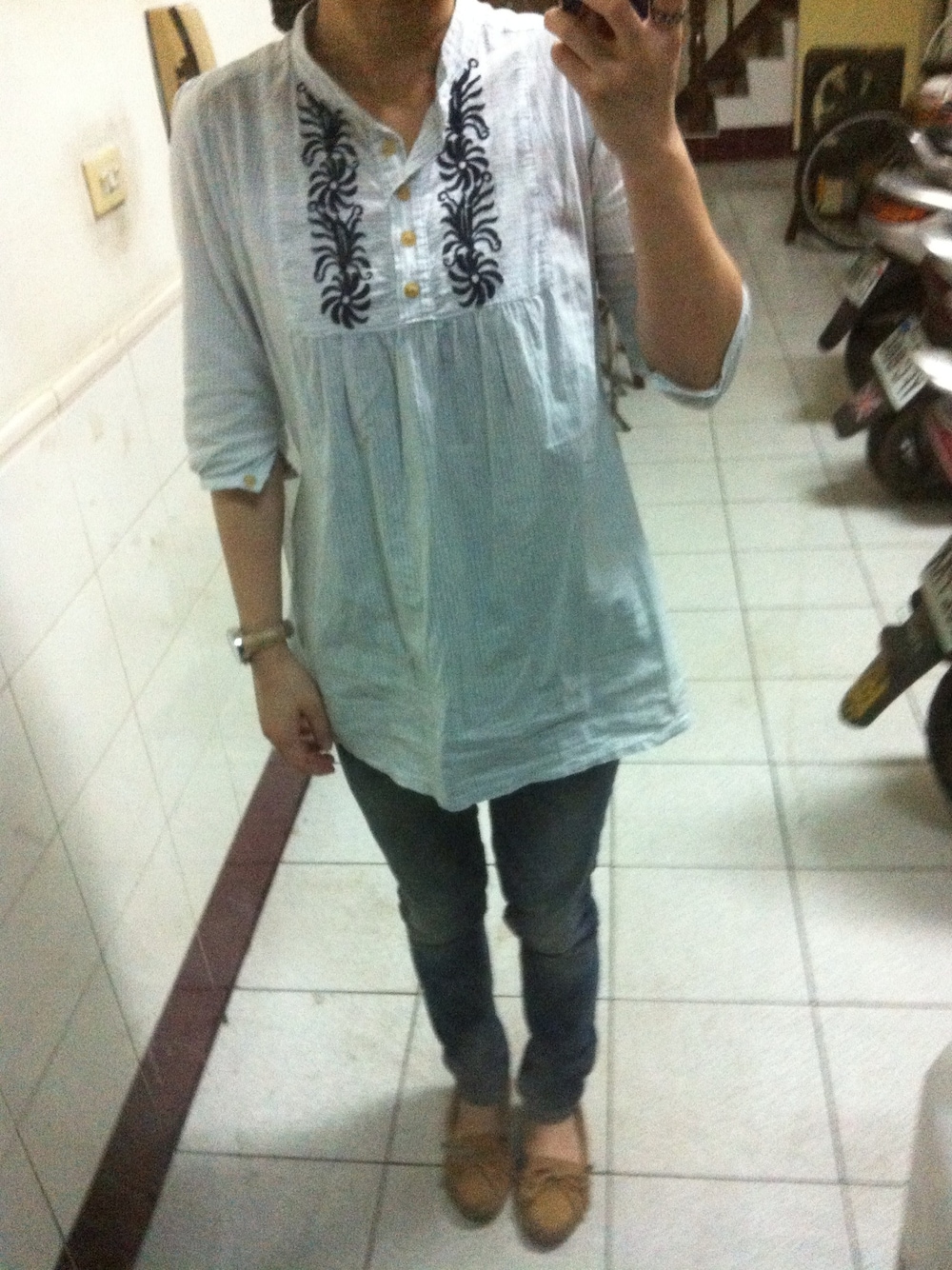 「lady、休閒甜美、五分袖、Levi's、minnetonka、Fossil、Swarovski」｜「no brandの五分袖娃娃裝（その他トップス、ブルー系）」を使った、England Tigerさん（レディース・164cm）の秋コーディネートの1枚目の写真