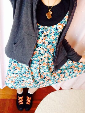 「RETOROGIRL」｜「アイテム（アクセサリー）」を使った、sayapiiiiiさん（レディース・163cm）の春コーディネート