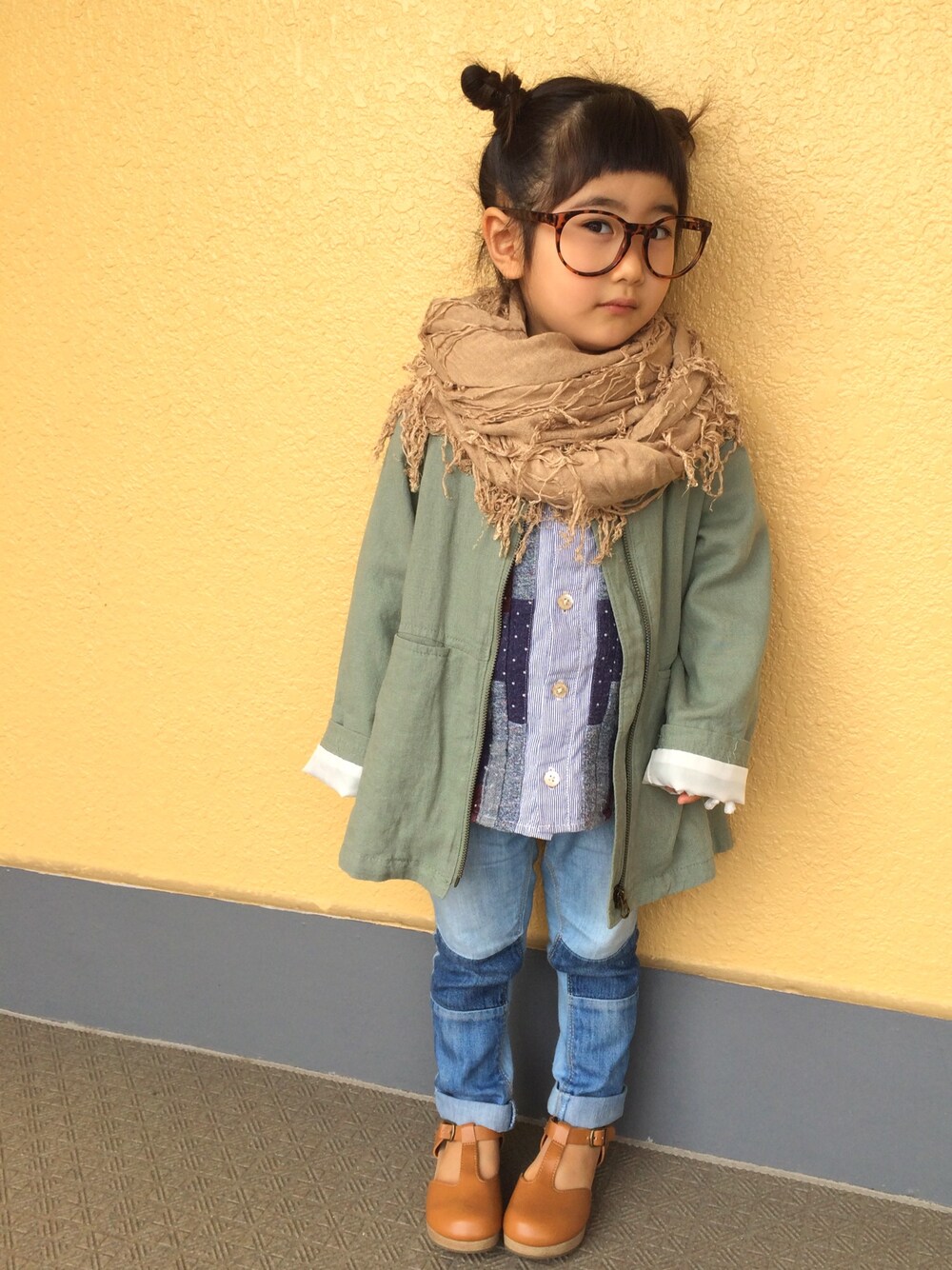 「キッズファッション、春コーデ、おんなのこ、3歳、FITH」｜「OLD NAVYのアイテム（その他アウター、グリーン系）」を使った、yuuuriさん（キッズ・90cm）の春コーディネートの1枚目の写真