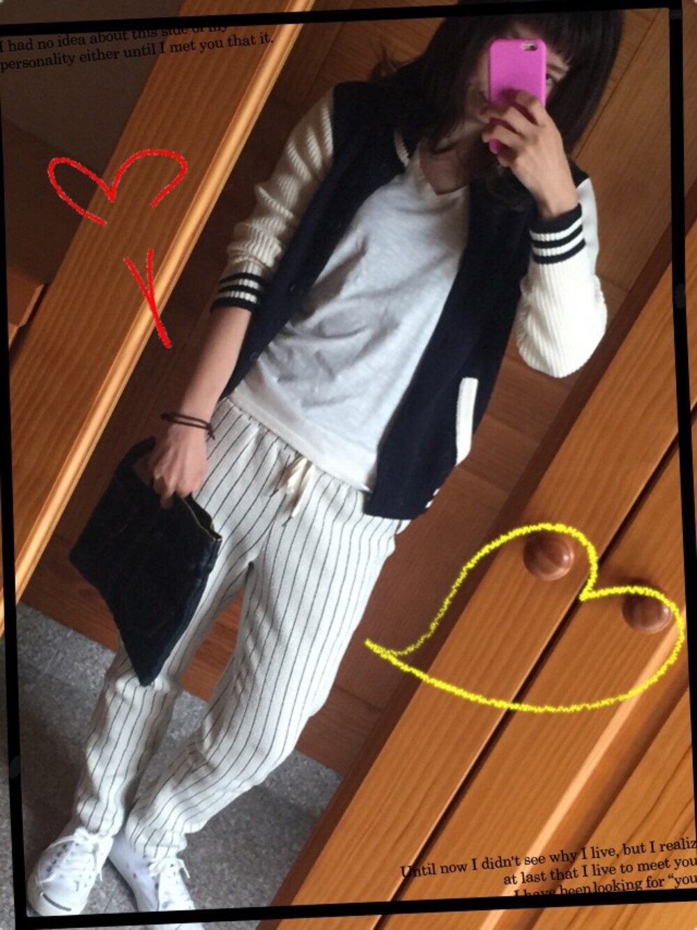 「TODAYFUL、シンプルコーデ、ストライプパンツ、ふつう、ジャックパーセル」｜「TODAYFULのアイテム（Tシャツ/カットソー、ホワイト系）」を使った、yukacocoさん（レディース・160cm）の春コーディネートの1枚目の写真