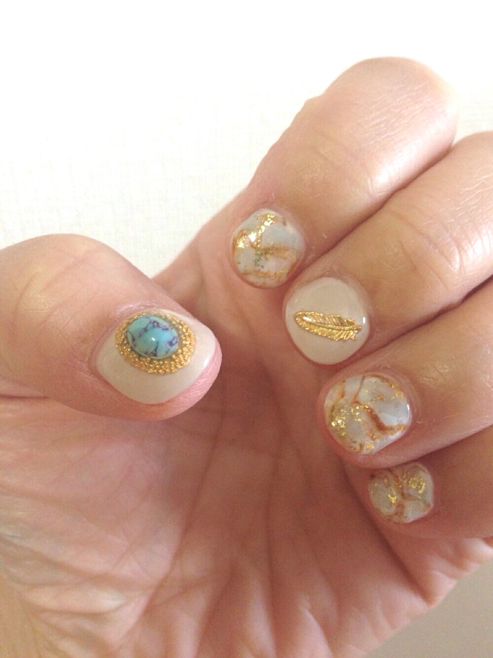 「NAILSのアイテム（その他、ベージュ系）」を使った、NassYさん（レディース・162cm）の夏コーディネートの1枚目の写真
