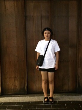 「NIKE(ナイキ)のアイテム(ショルダーバッグ)」を使った、Yunaさん(レディース・155cm)の夏コーディネート