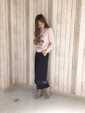 「アイテム（スウェット、ピンク系）」を使った、numao さん（レディース・159cm）の冬コーディネート