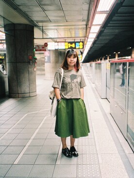 「DARIO（ダリオ）のアイテム」を使った、endlievanさん（レディース・158cm）の秋コーディネート