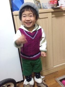 「アイテム（ベスト、パープル系）」を使った、RIIkunさん（キッズ・90cm）の冬コーディネート